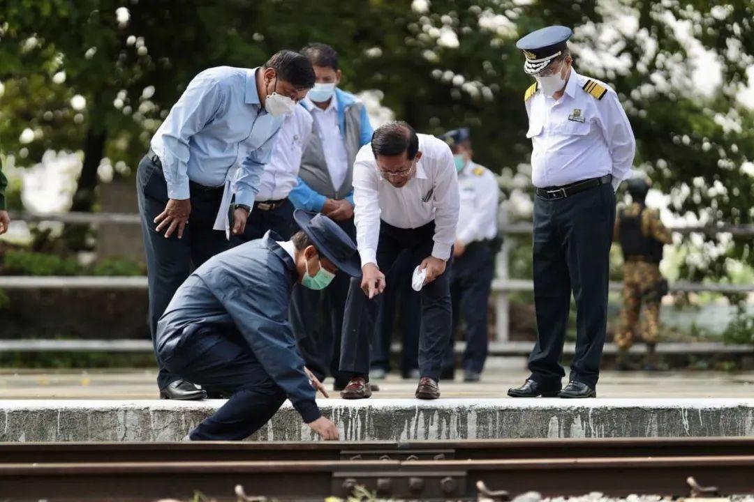 火車站社區(qū)發(fā)展新篇章，居民委員會最新動態(tài)報道